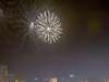 Kurz nachdem Verteidigungsminister Al Sisi die Absetzung Mursis bekanntgab, gingen die Feiern los, Feuerwerkskörper erleuchteten die Nacht. Foto: AFP